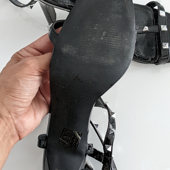 Missguided Studded Strappy heels - Picture 5 of 5